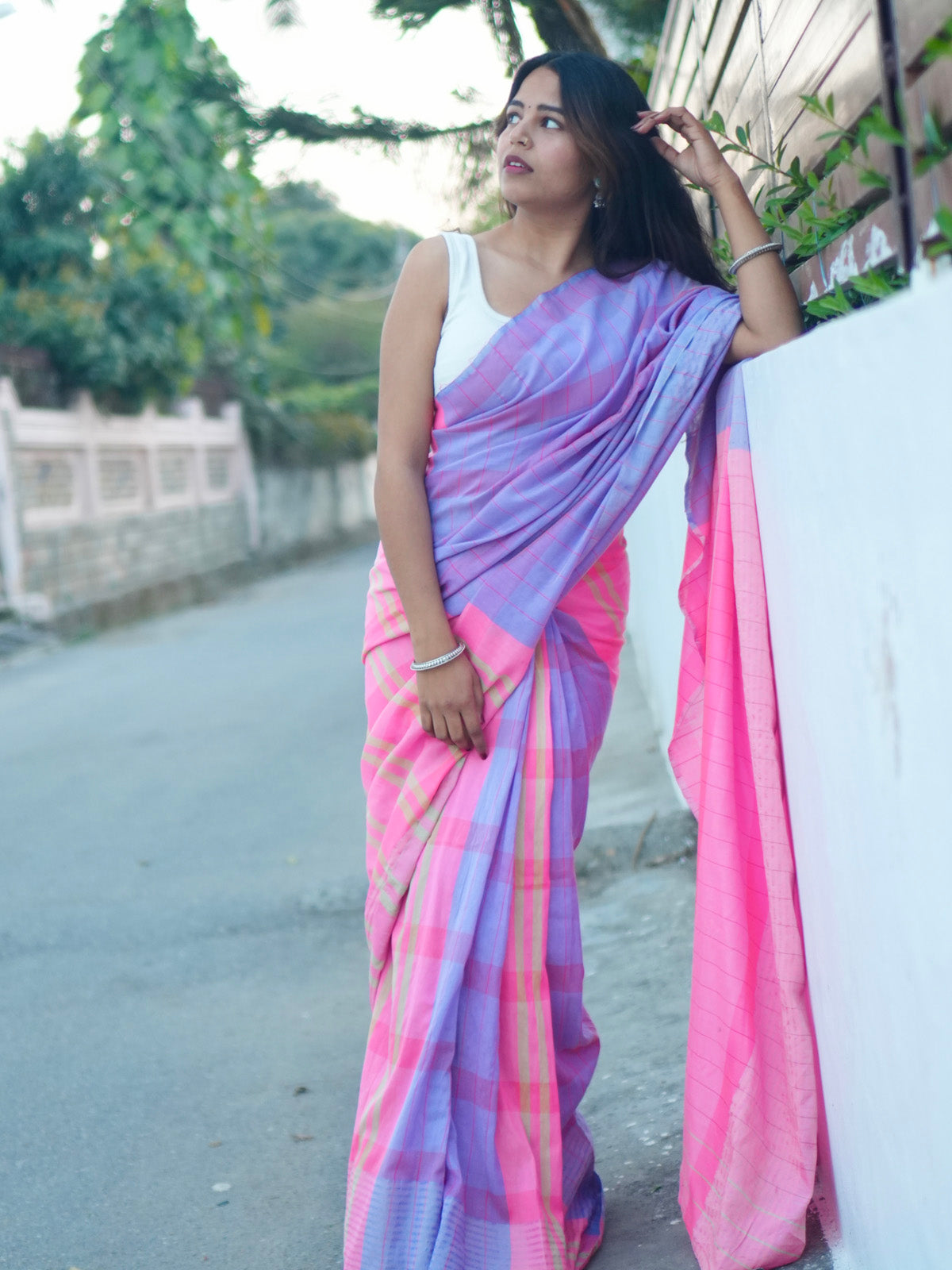 Gulnaz Saree