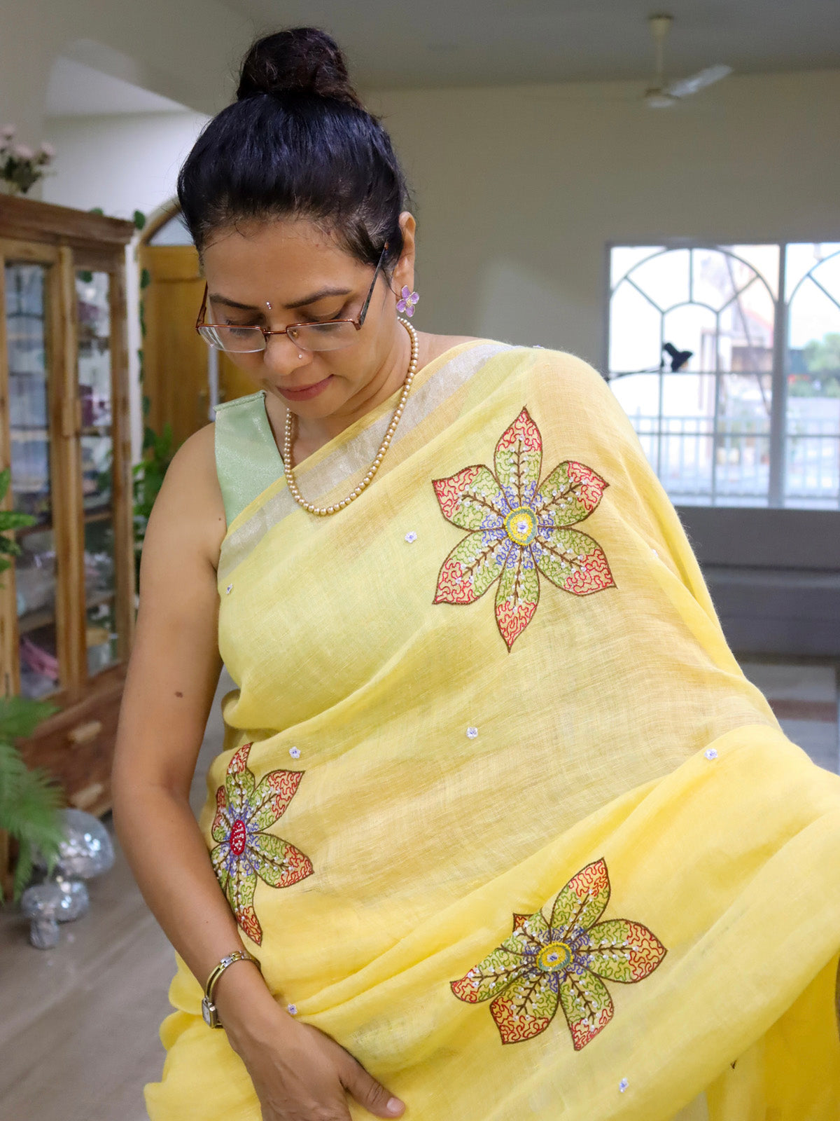 Keya Saree - Yellow Linen Large Lily Floral Embroidery Saree
