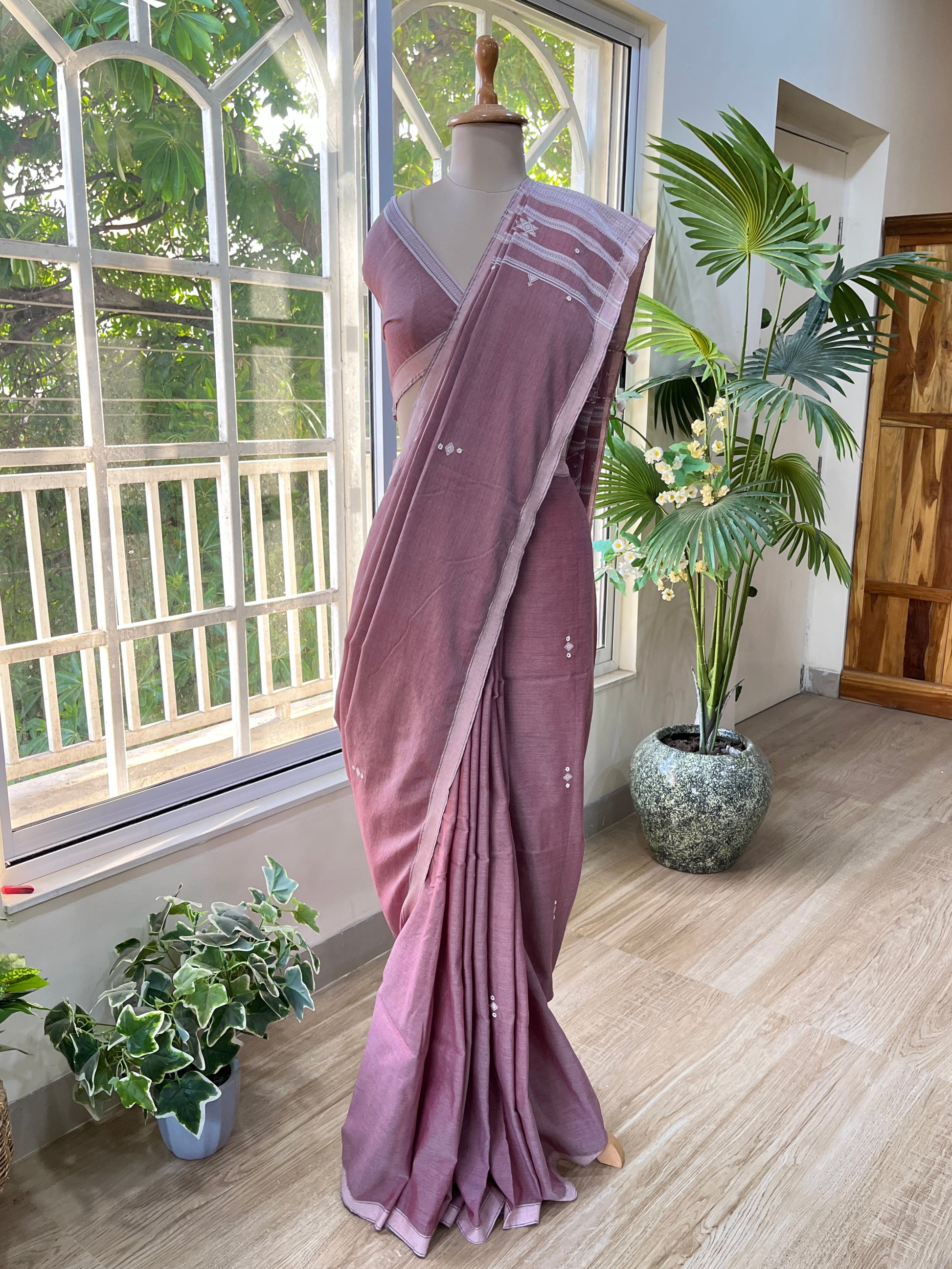Buno Kahani Handwoven Kala Cotton Saree The Mirari Life