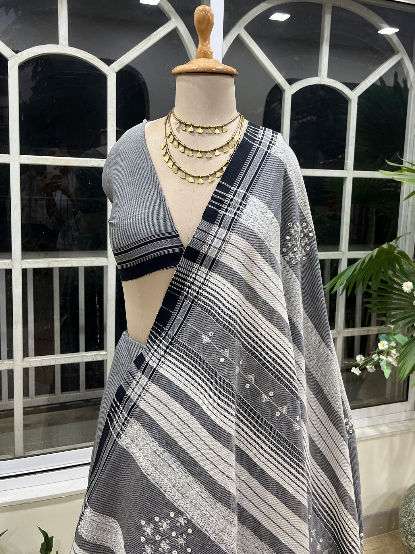 Handwoven Lilium Lahar The Mirari Life