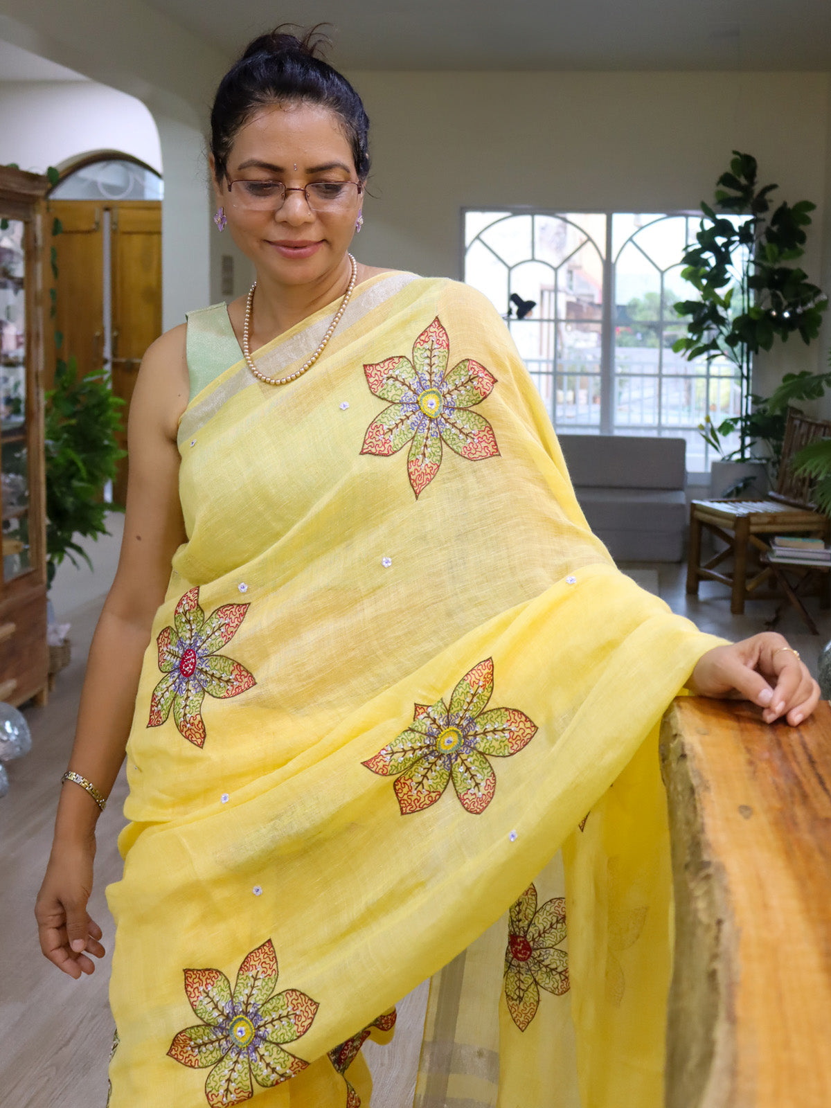 Keya Saree - Yellow Linen Large Lily Floral Embroidery Saree
