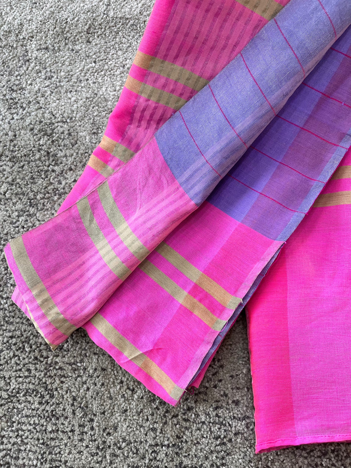 Gulnaz Saree