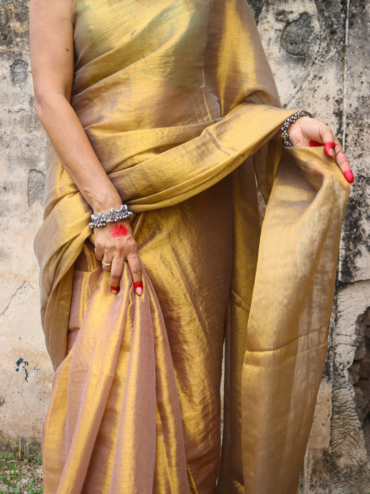 Tejaswini - Copper Gold Zari Cotton Saree
